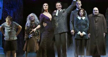 musical-familia-addams-gira