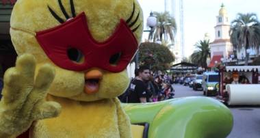 parque-warner-superheroes