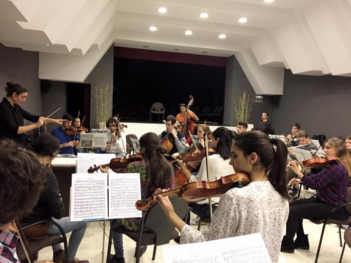 Orquesta Sinfónica Música Maestro
