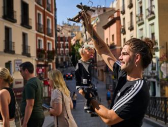 Mario Ezno - las Aventuras de Manolo Bolaños