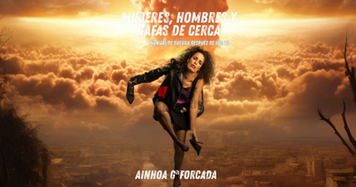 Mujeres, hombres y gafas de cerca