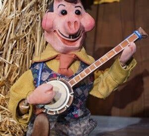 Els Tres Porquets - Cía La Puntual