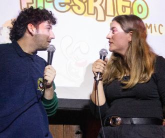 Viejóvenes - Teatreneu