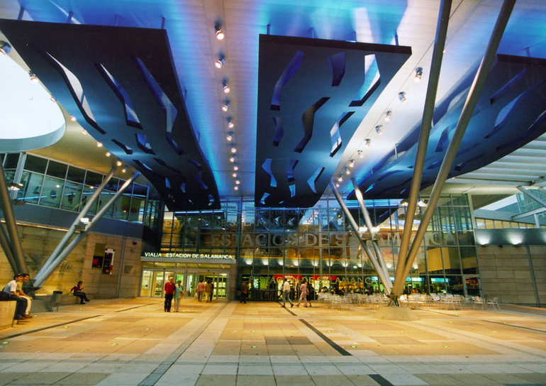 Cartelera de Cines Van Dyck Tormes,