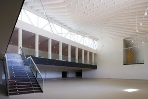 Centro de Exposiciones y Congresos Lienzo Norte 6