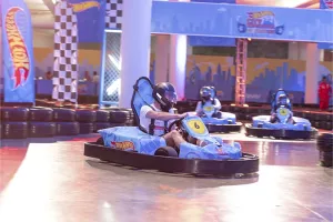 Hot Wheels City Experience 8