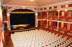 Teatro Salón Cervantes 3