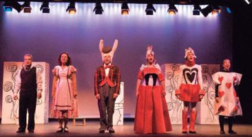 Alicia al pais de les meravelles de  Marta Buchaca 1