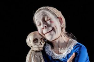 Estación Paraíso - Compañía la Maquiné 2