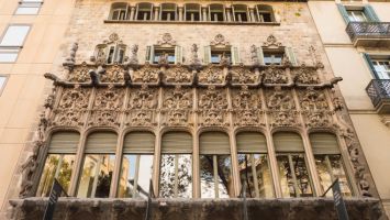 Palau Baró de Quadras 4