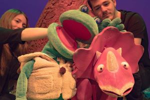 Una rana y los dinos 4