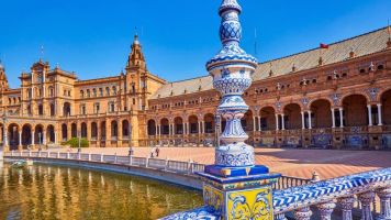 Plaza de España – Icónica Santalucia Sevilla Fest 1