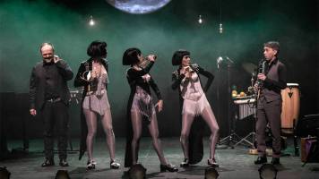 Moonlight Serenade - Divinas y Martí Torras Mayneris 3