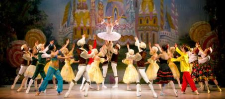 Russian Classical Ballet - el Cascanueces 3