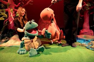 Una rana y los dinos 3