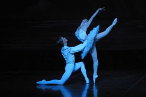 El lago de los cisnes – Kiev Modern Ballet 2