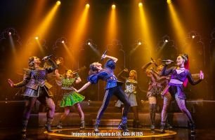 SIX el Musical 4