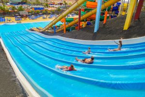 Acua Water Park  13