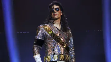 The King, Michael Jackson Live Tribute 1