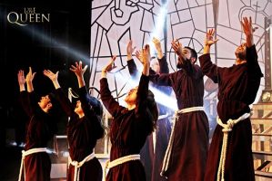 We Love Queen - Yllana y Barabu-Extreso 3