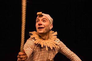 Pinocchio, Una Historia Delirante 3