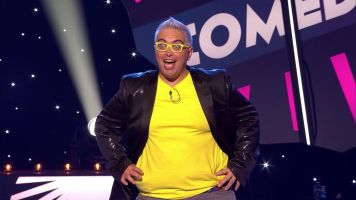 La noche es comedia 4