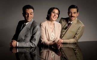 En tierra extraña, el musical 3