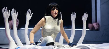 Las amargas lágrimas de Petra von Kant 3