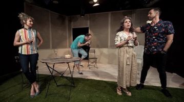 Un peral entra por la ventana 5