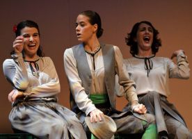 Don Gil de las calzas verdes - Ensamble Bufo 6