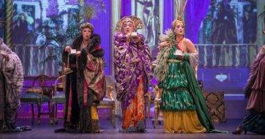 Gente bien, el musical - La Cubana 1