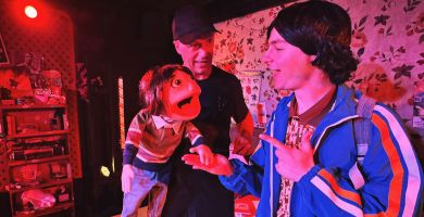 Stranger Sings! una Parodia Musical​ 3