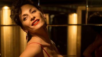 No le Digas a Papá que Canto en Este bar 1