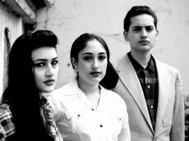 Kitty, Daisy and Lewis 2