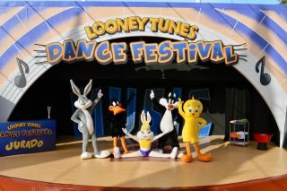 Looney Tunes Dance Festival